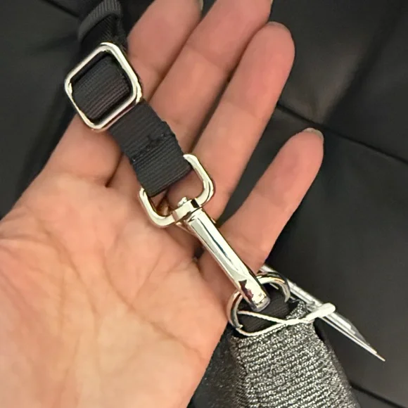 Lululemon City Essentials Mini Sparkle Silver Shoulder Bag - Picture 8 of 16